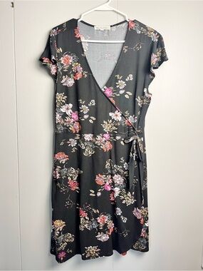 WallFlower Black Floral Faux Wrap Midi Dress Short Sleeve Boho Cottagecore